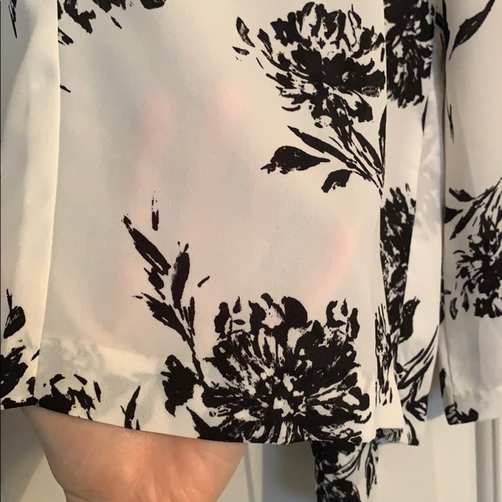 Floral Blazer - Picture 4 of 5